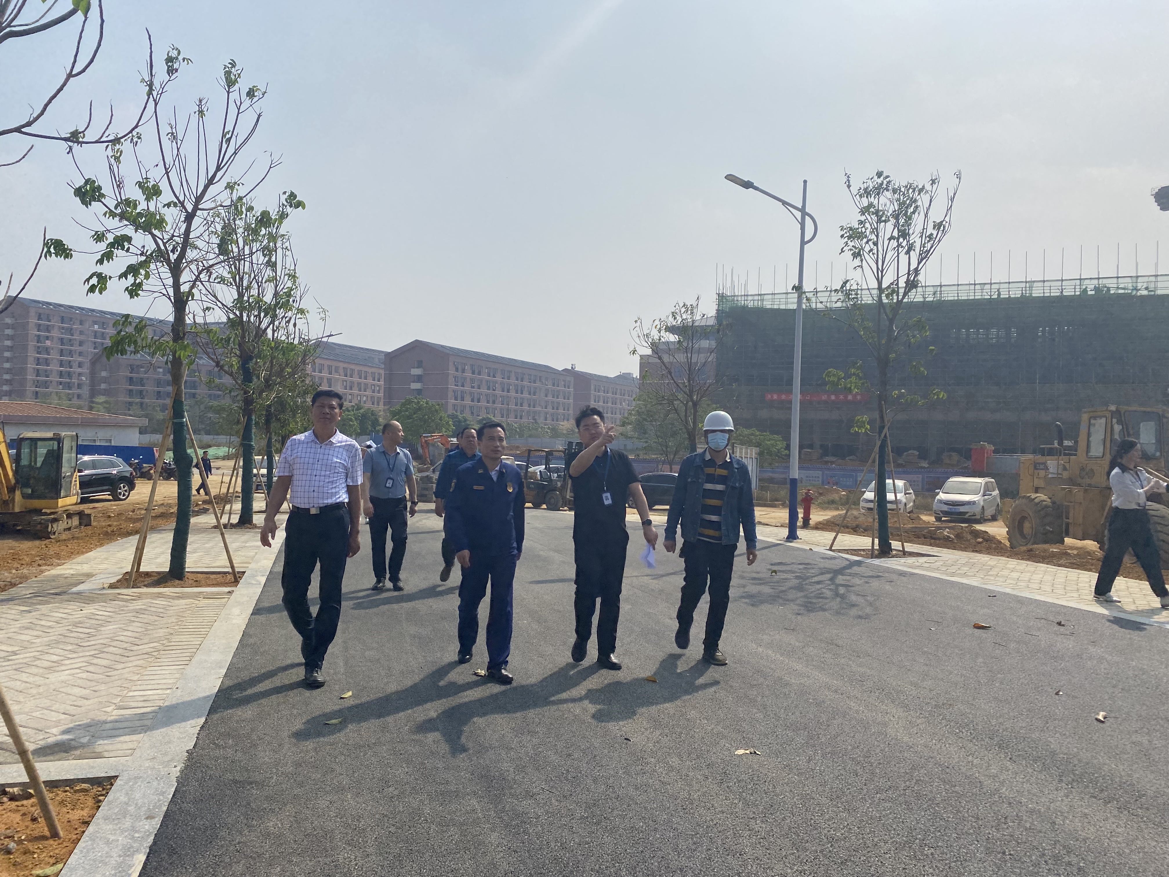 教师公寓燃气施工问题现在督办